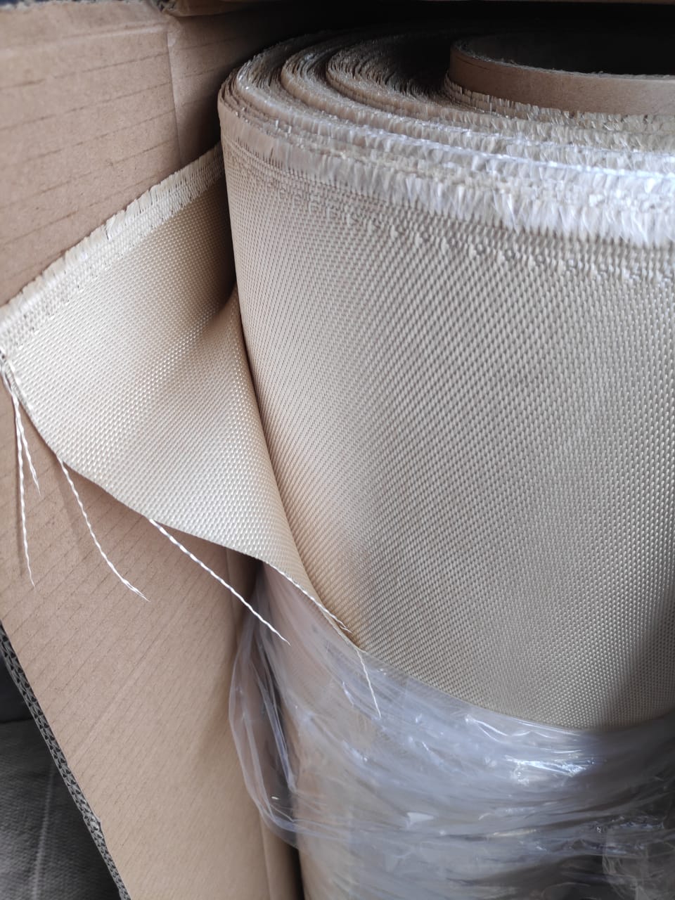 Hemnil Fiberglass Welding Blanket HPFGHT430PU 0.45 mm_1