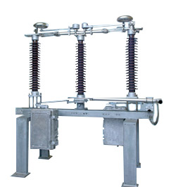 IPL Products Three Pole Isolators 200 - 3150 A_1