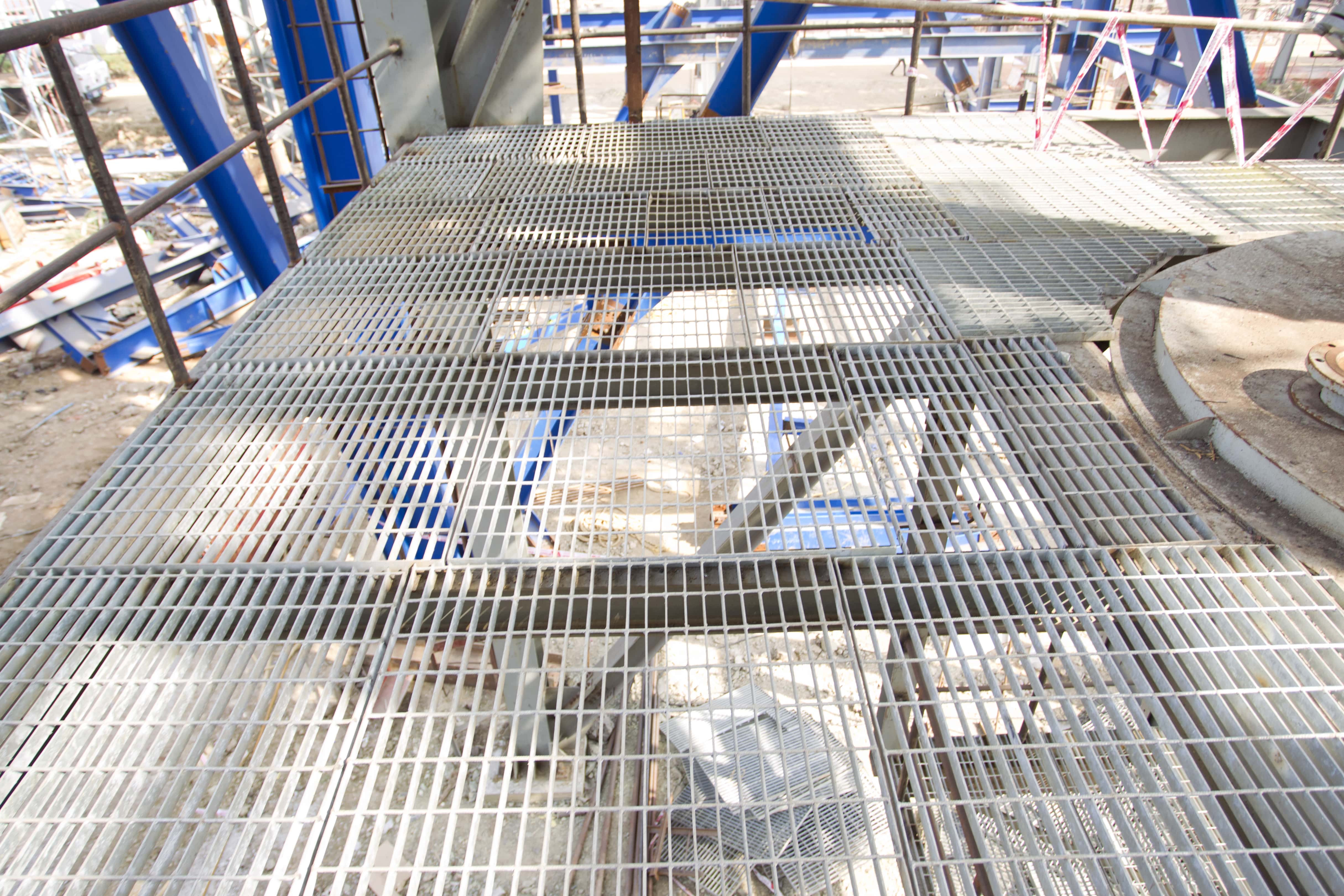 3 - 10 mm Mild Steel Gratings 1000 x 1000 mm Galvanized_1