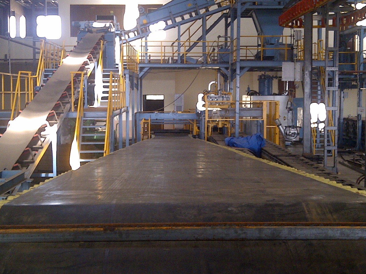 Semi Automatic Horizontal Conveyor Machine_1