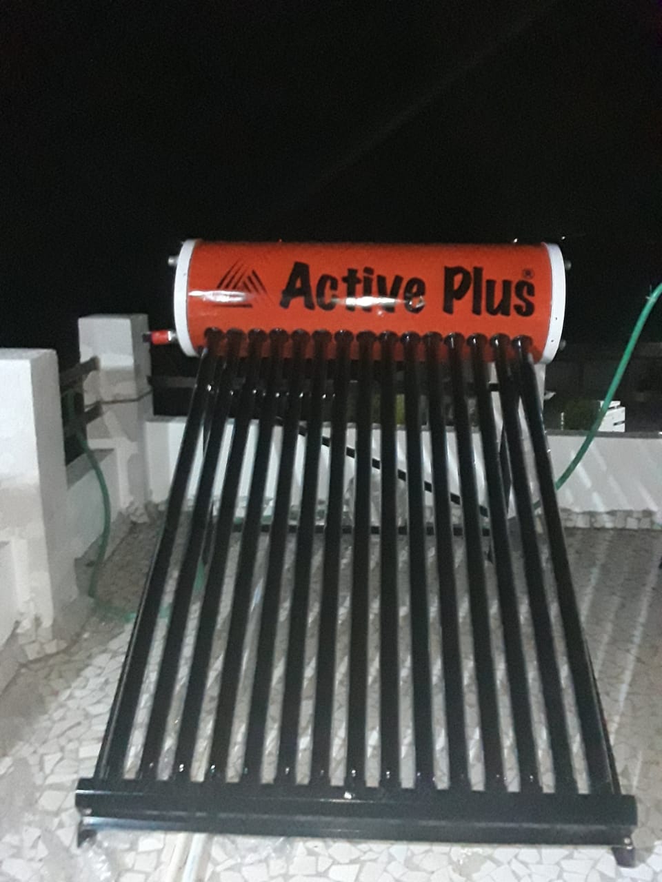 300 L FRP  Non-Pressurized Evacuated Tube Collector Solar Water Heater_1