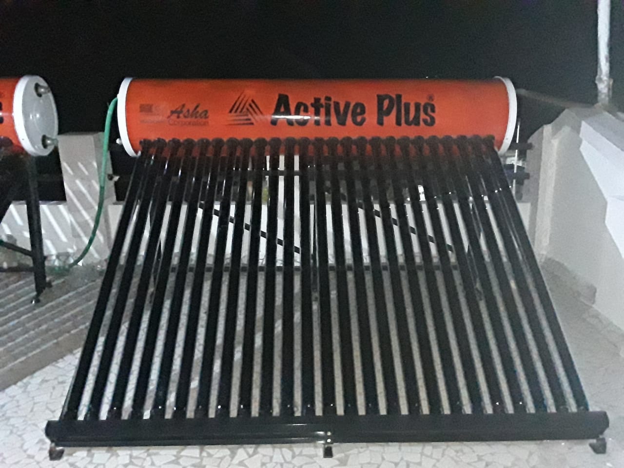 300 L FRP  Non-Pressurized Evacuated Tube Collector Solar Water Heater_2