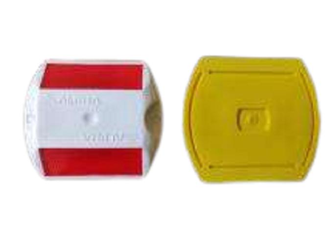 Alpha Road Reflector Plastic_1