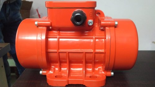 SCC Aluminium Three Phase Vibratory Motor_1