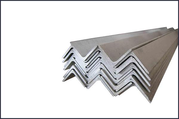 250 x 250 mm Equal MS Angles 24 mm_1