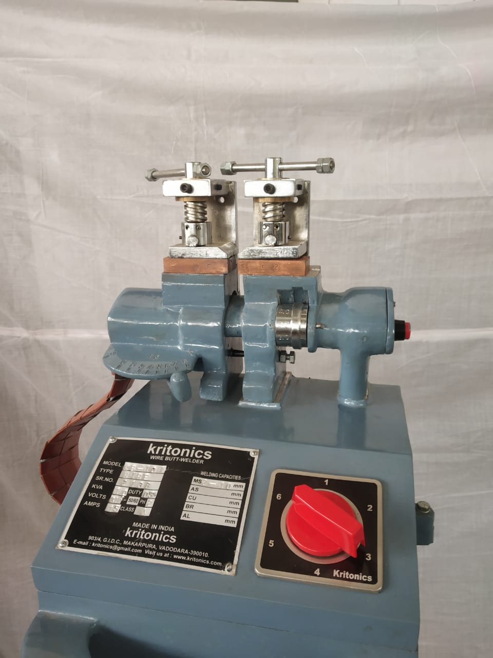 KRITONICS Strip Welding Machine 415 V 5 - 20 kVA_1