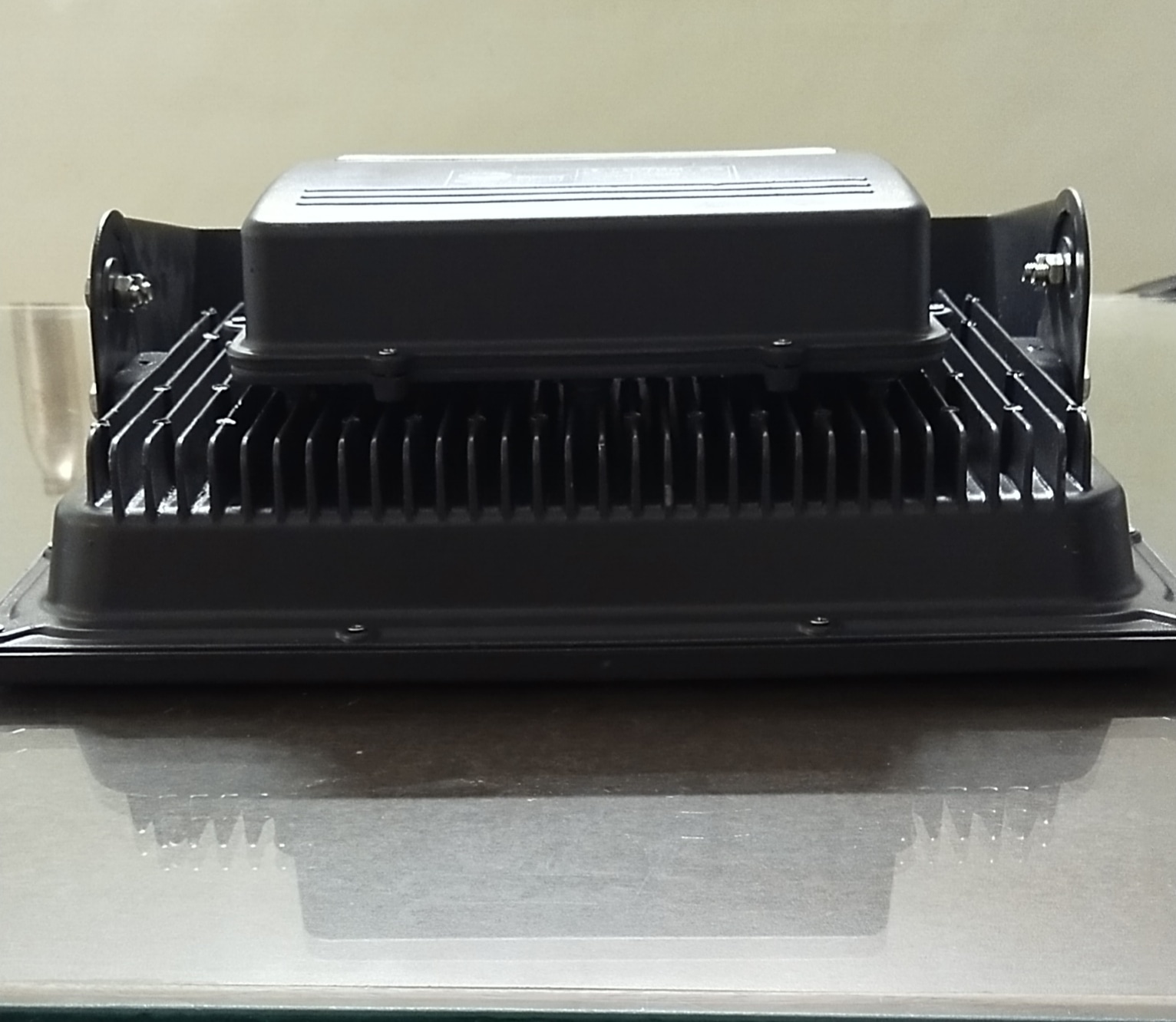 SEPS 400 W Natural Day Light IP66 48000 Lumen LED Flood Lights_2