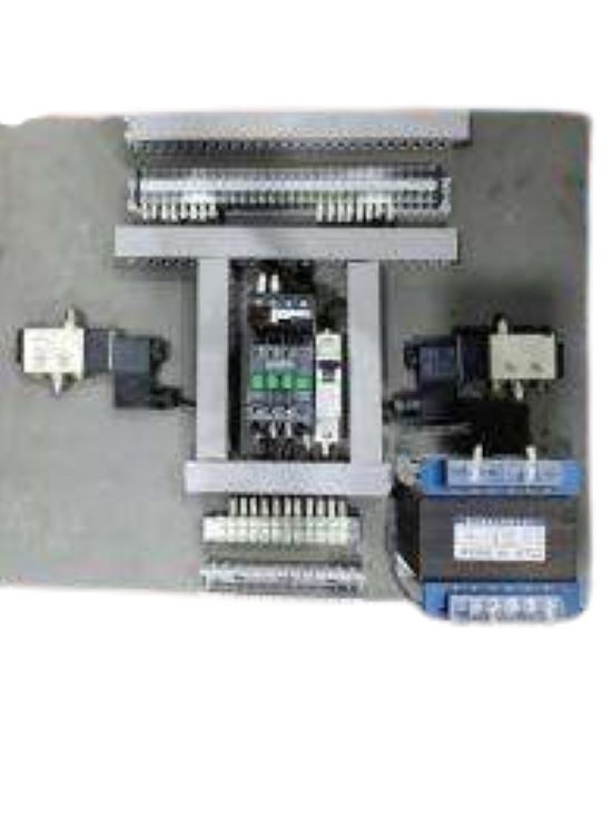 Three 415 V Upto 4000 A Aluminium, Copper LT Panels_2