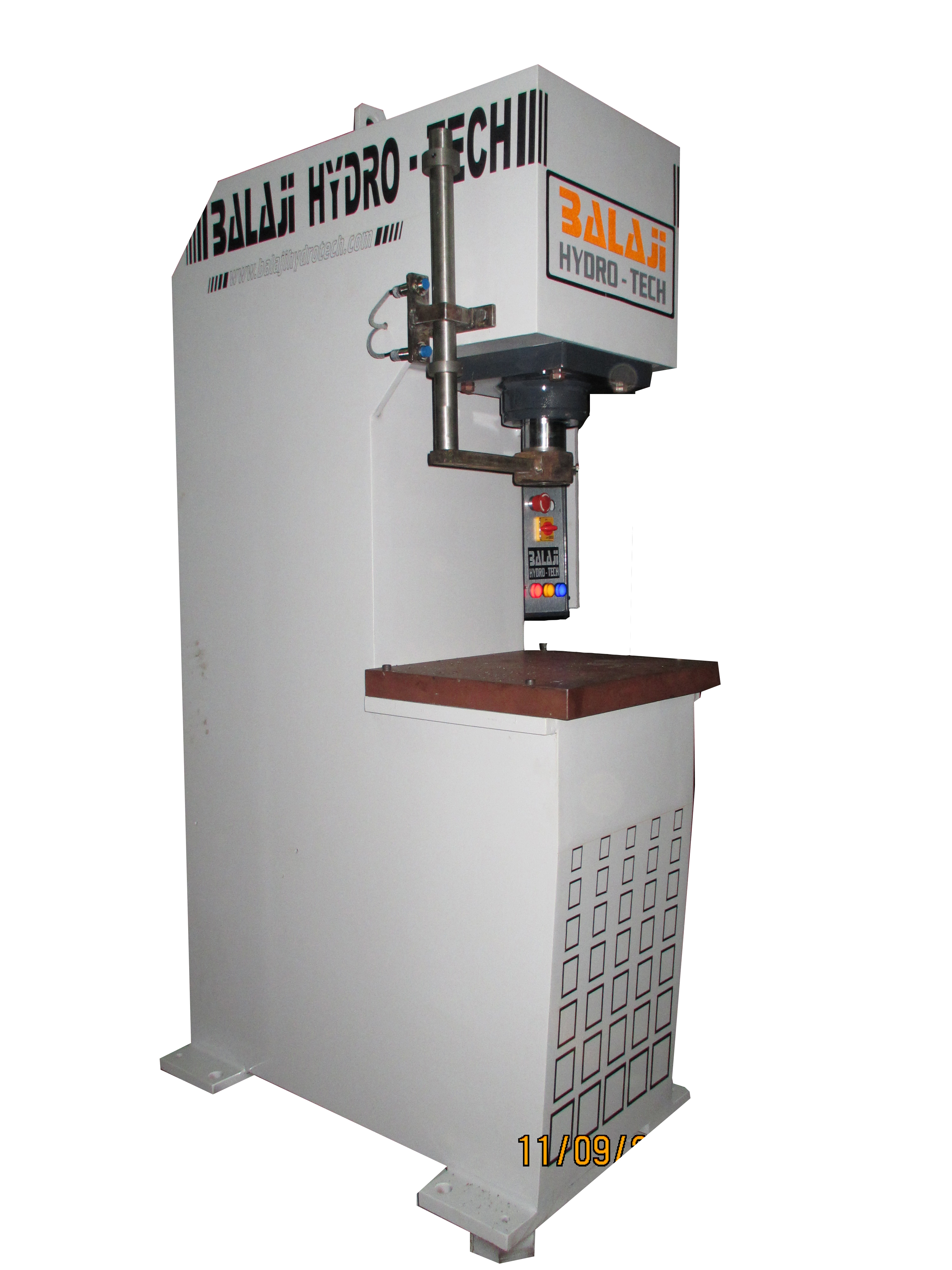 BHT 10 - 350 ton Hydraulic Press Brake Machine 3 - 50 hp_1