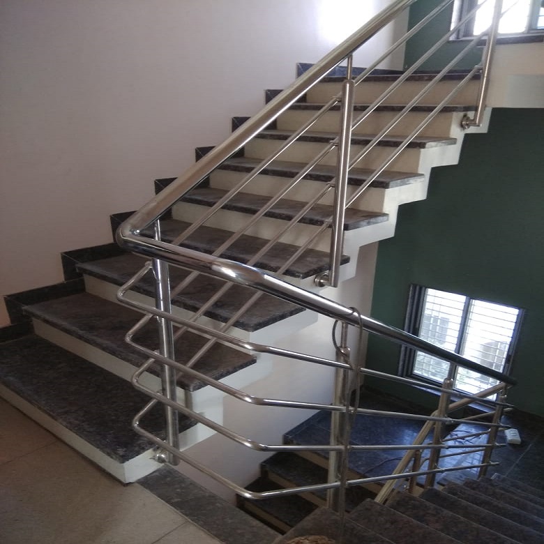 2 mm Structural Tubes Stainless Steel ASTM 100 x 100 mm_1