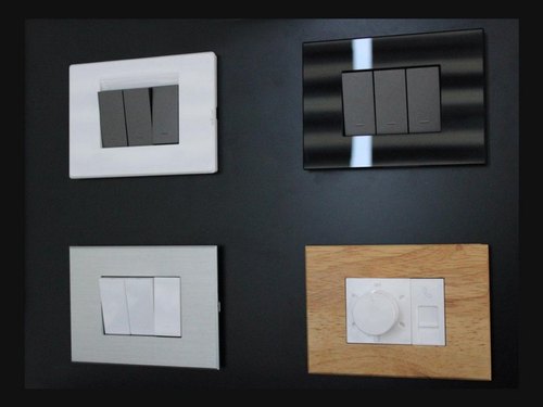 Engem and Englaze Smart Switches_1