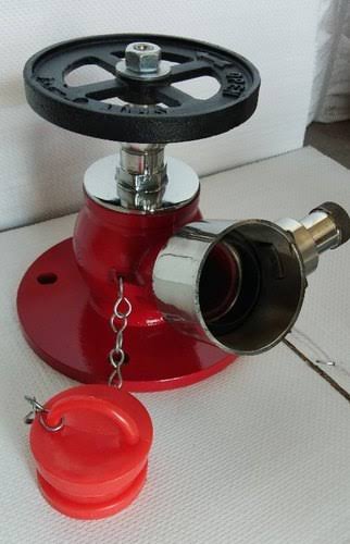 Mild Steel Oblique Threaded Hydrant Valves_1