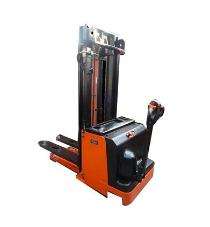 Hrugved 100 - 3500 kg Battery Operated Stacker 4500 mm_0