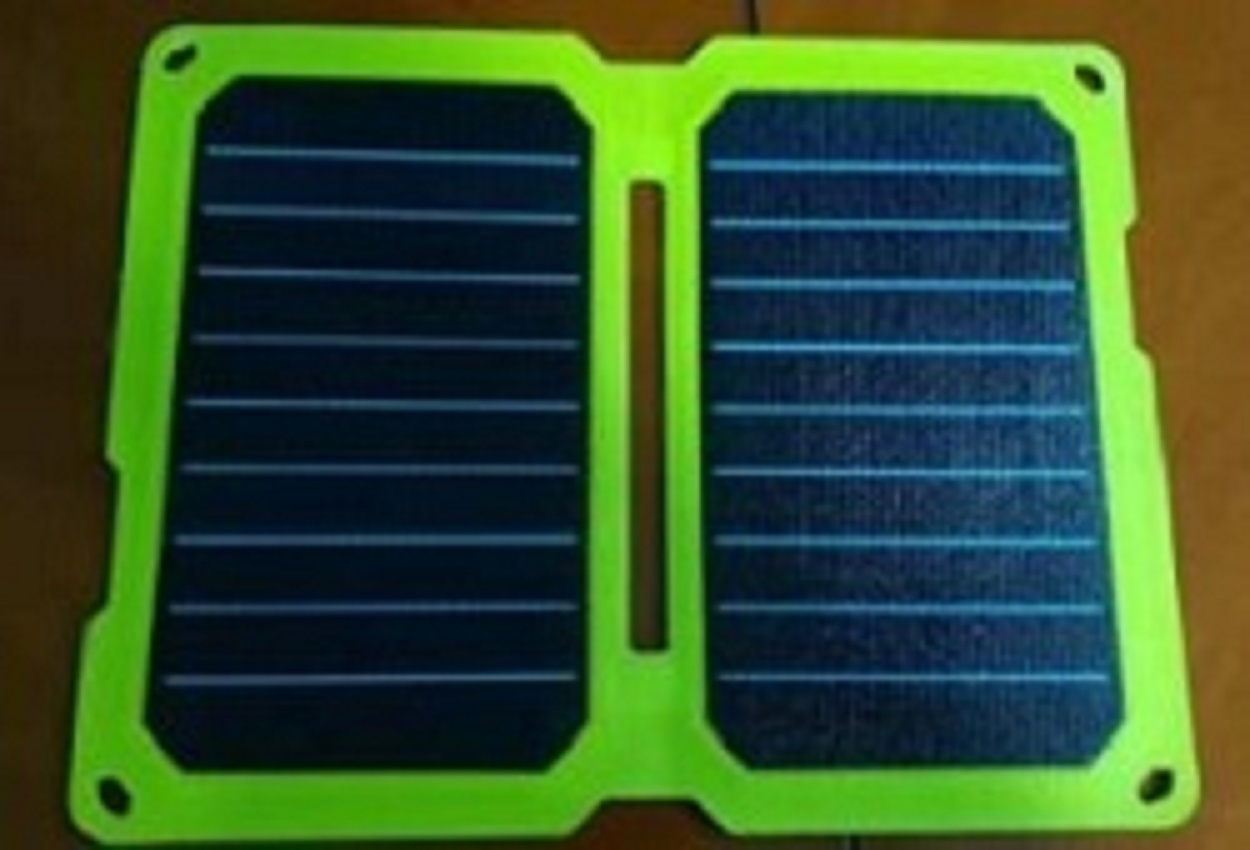 SARRVAD Solar Mobile Charger 5v/1.8A Green USB A_1