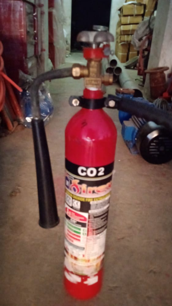 2 kg Carbon Dioxide (CO2) Fire Extinguishers_1
