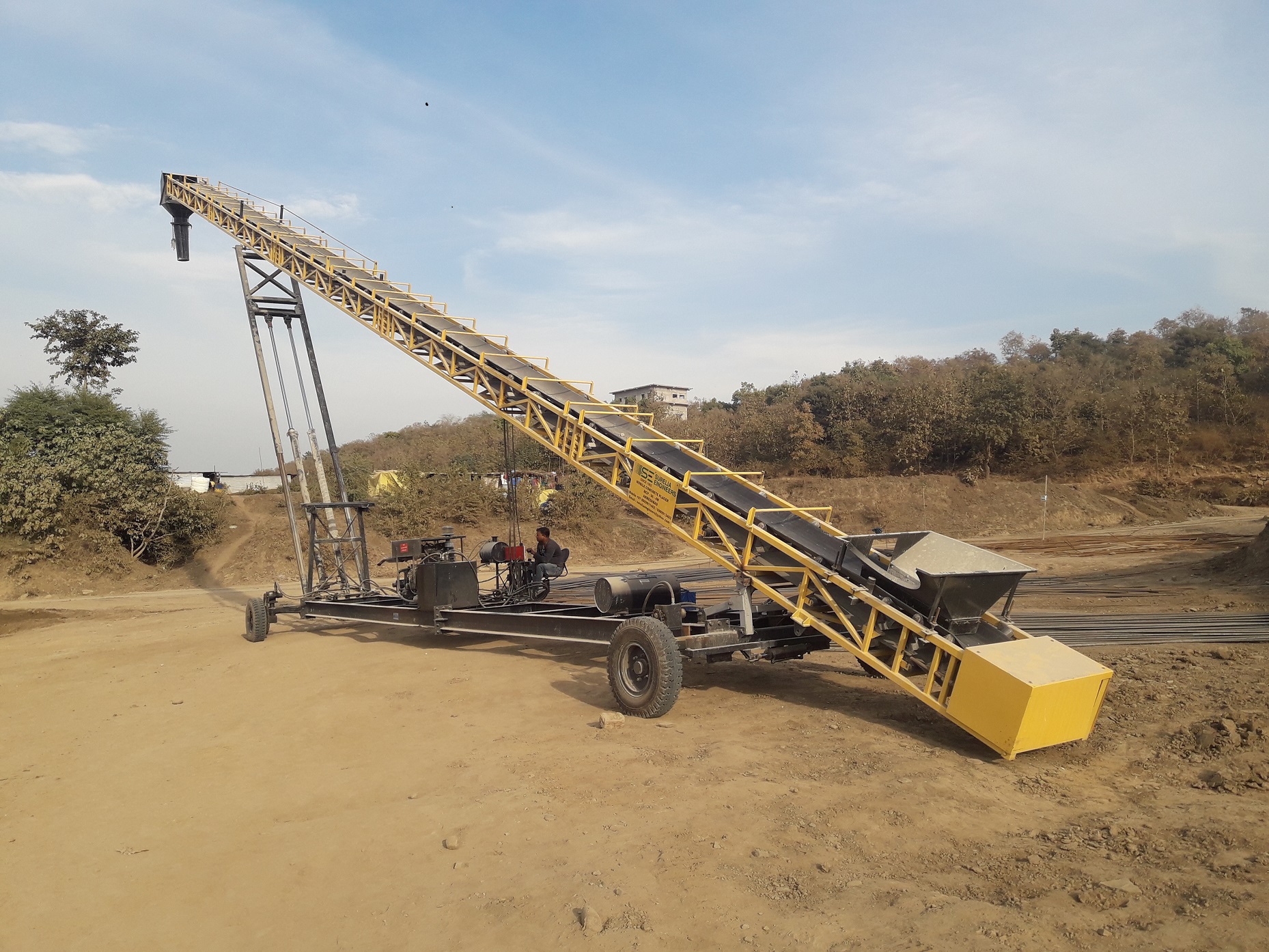 ELEPHANT Mobile Concrete Placer EMCP-106 4W 80-90 Cum/Hr_1