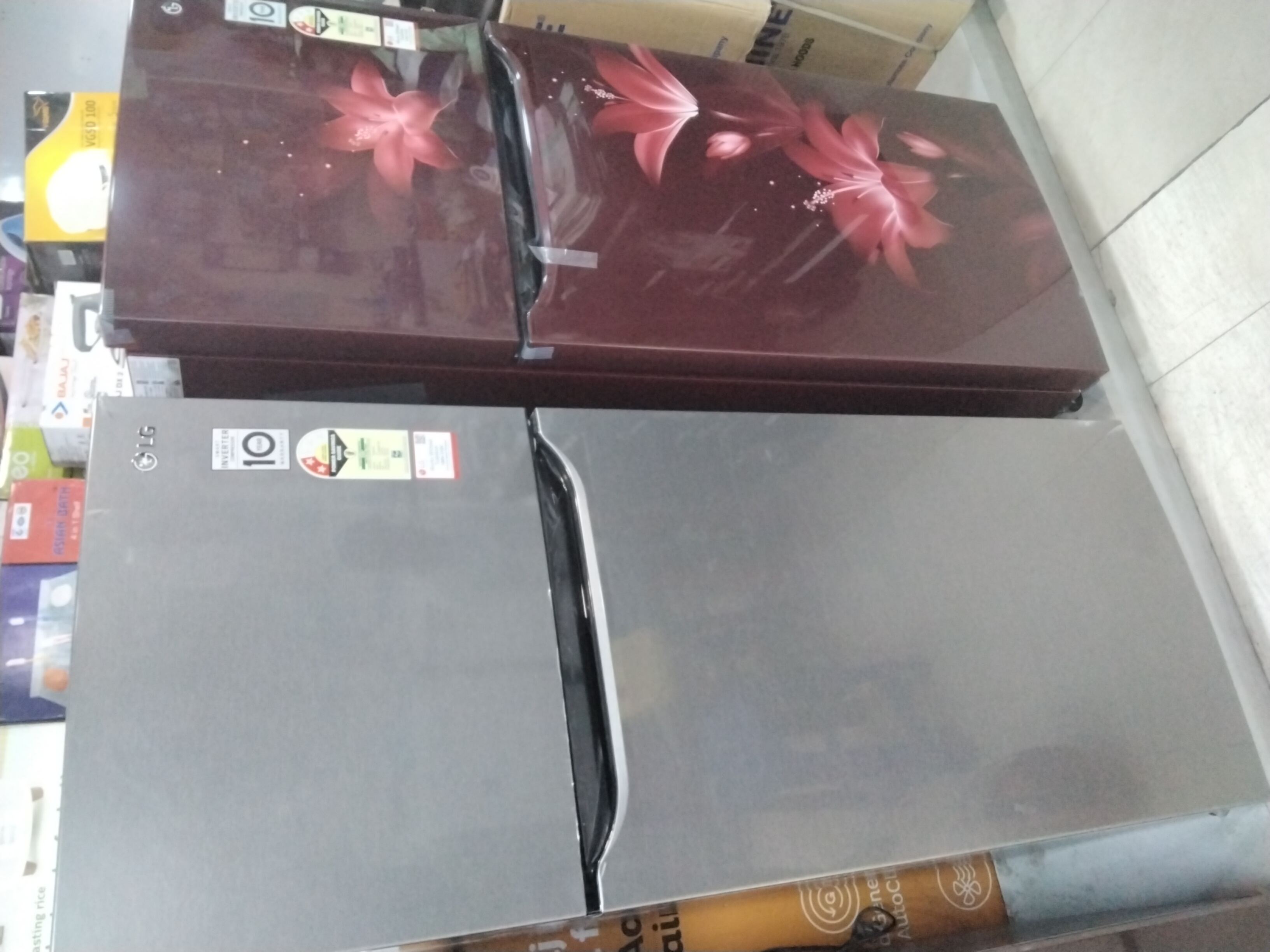 LG 260 L Double Door Refrigerator 2 Star_1