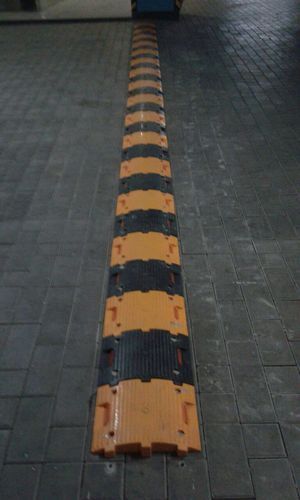 S3PL Plastic Speed Breaker PSB-1 Black and Yellow_2