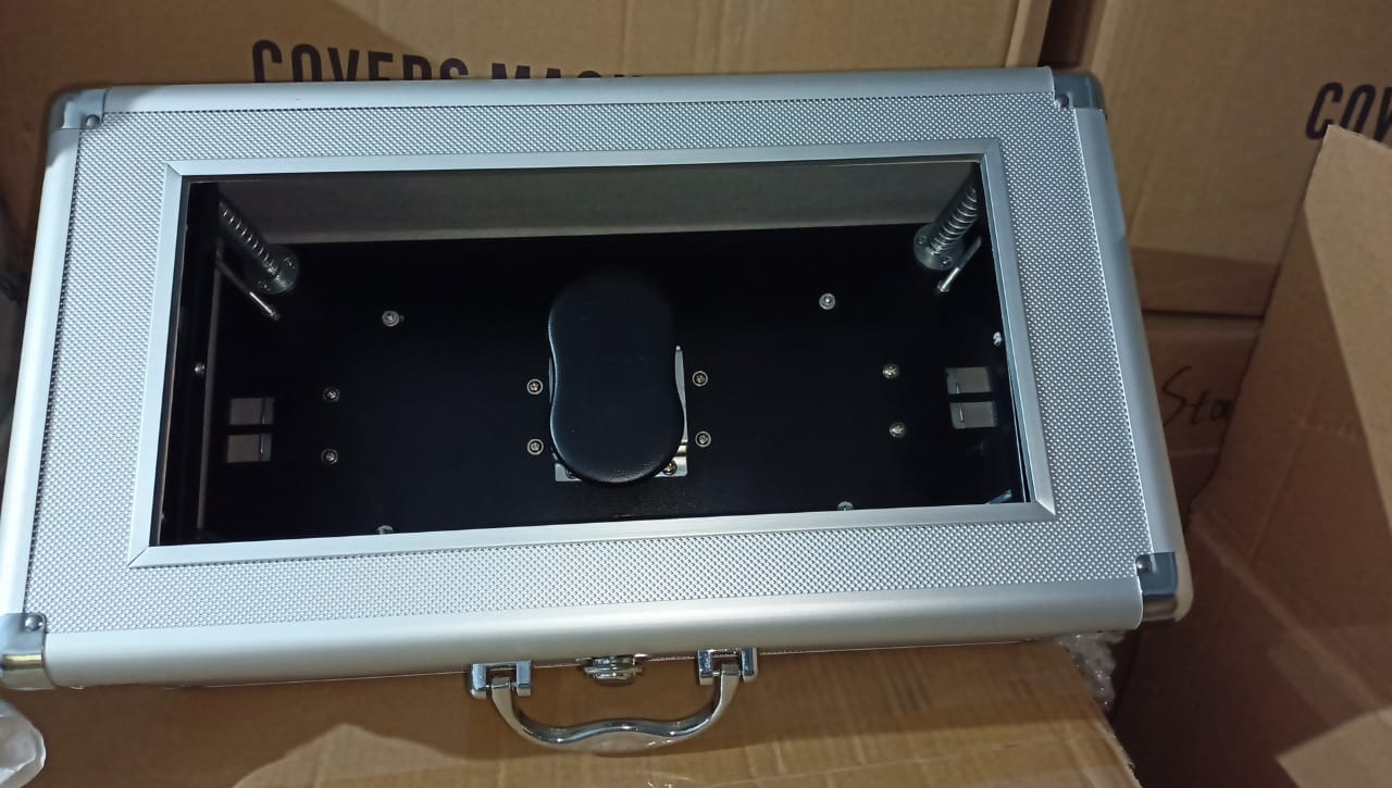 PBSS Shoe Cover Dispenser Machine PBSS-01090093 Semi-Automatic_1