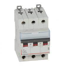 Legrand 4086 57 Three Pole 25 A C Curve MCB_2