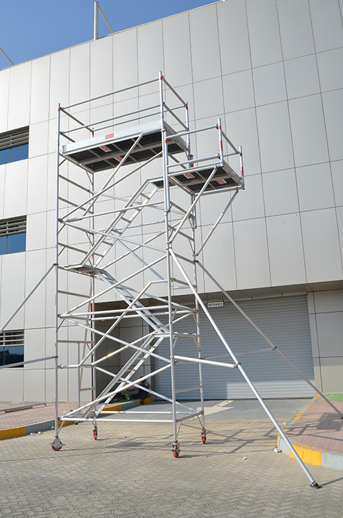 GITICA TRADERS 6 x (15 - 20 - 45) ft Upto 150 kg Ladders Aluminium 22kg_1