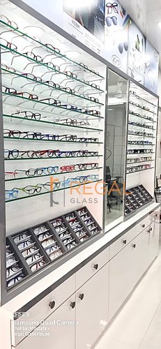 REGAL GLASS HOUSE  Rectangular Glass Shelf 95 x 78 in_1