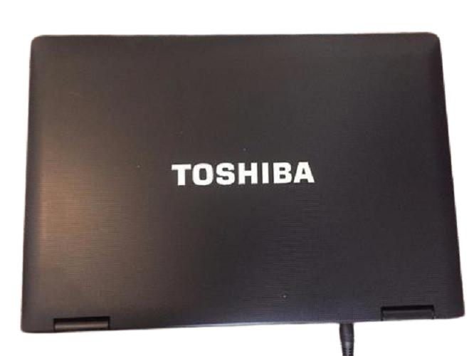 TOSHIBA Laptop 15.6 inch_1