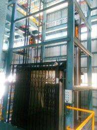 S Crane Mild Steel 20 ft Hydraulic Goods Lift 1000 kg_0