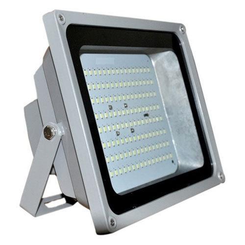 Buy 400 W LED Flood Lights online at best rates in India L T SuFin