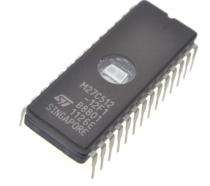 Parallel 8 kb I2 C EEPROM IC 14 Pin_0