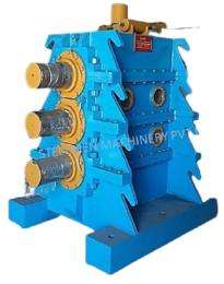 Upto 110 kW Pinion Gear Box 3 - 100:1 100 - 45000 Nm_0