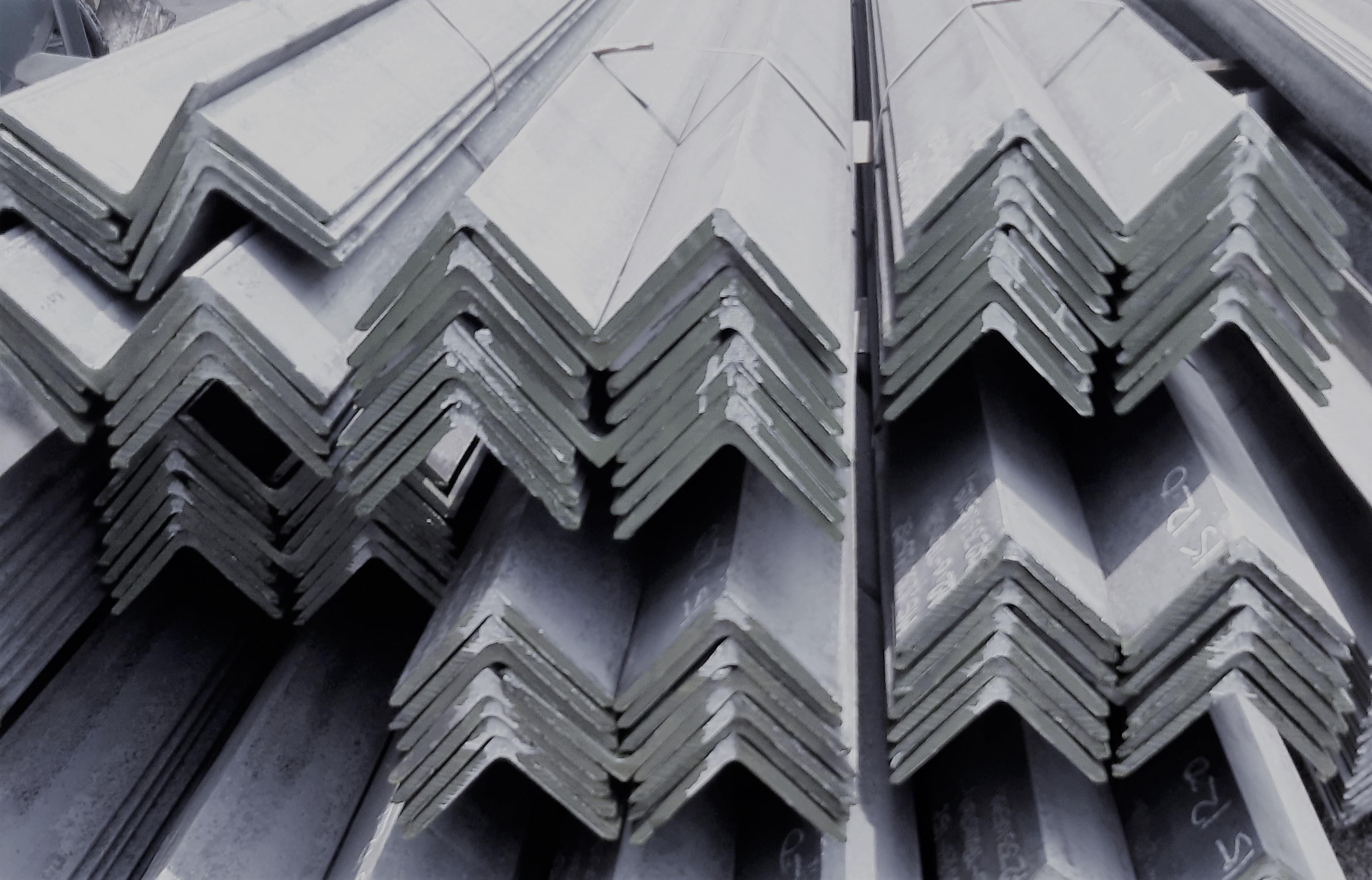 90 x 90 mm Equal MS Angles 6 mm_4