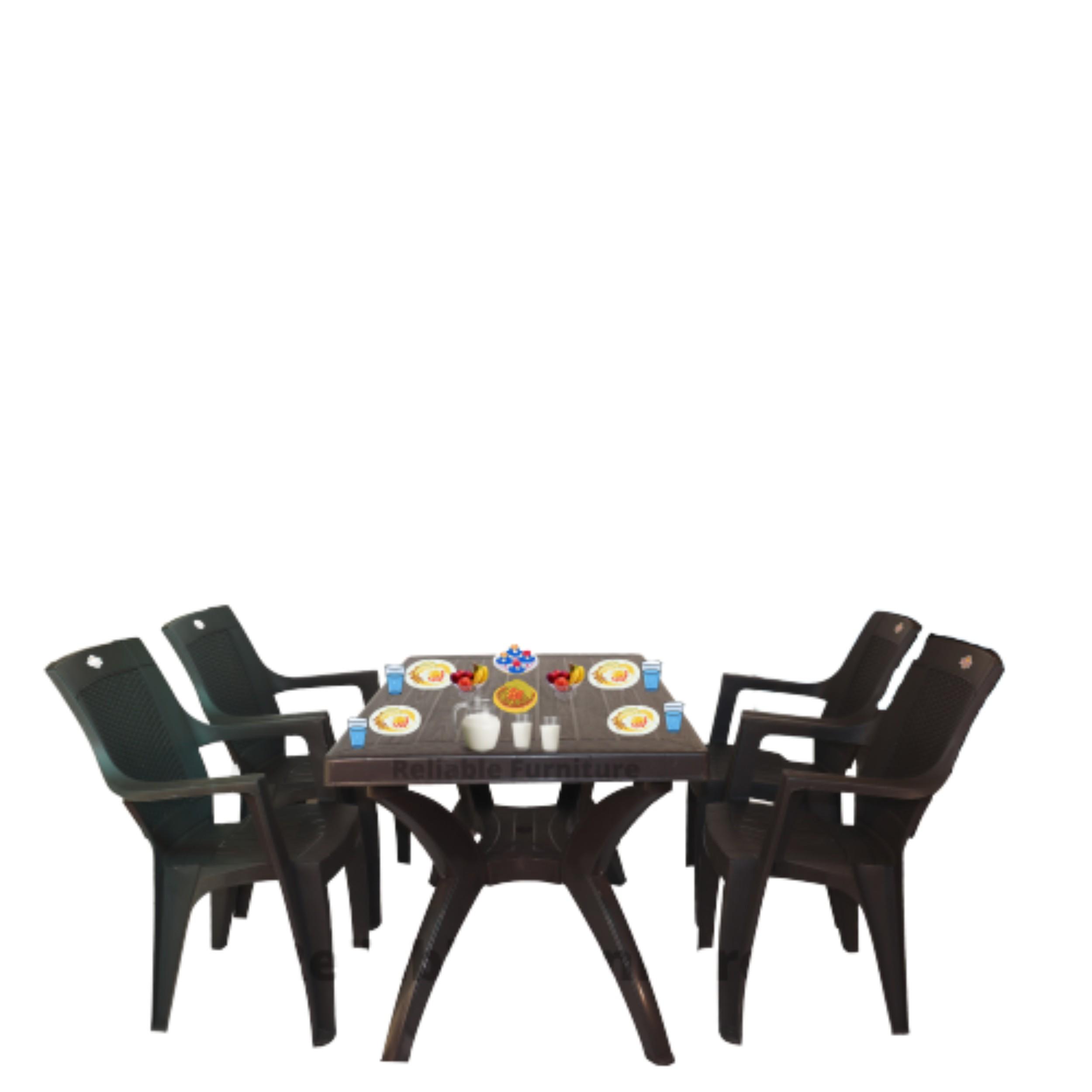 Plastic dining table 2024 set 4 seater