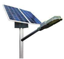 18 W Warm White LED Aluminium 32 Ah Solar Street Light_0