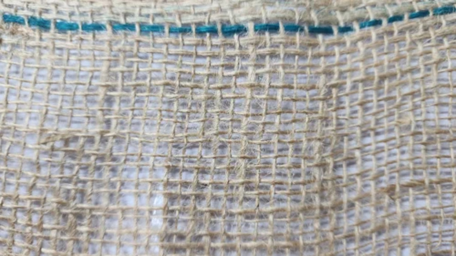 Virji Khimji Hessian Cloth 255 gsm_1