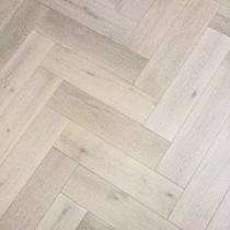 Euro Kaindl AC4 Wooden Flooring 8 mm Semi Glossy_0