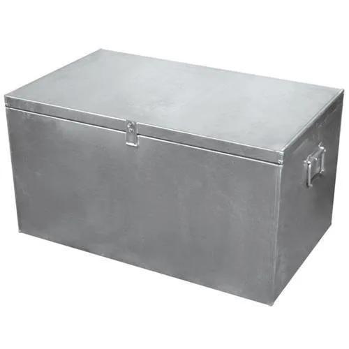 Steel storage outlet trunk