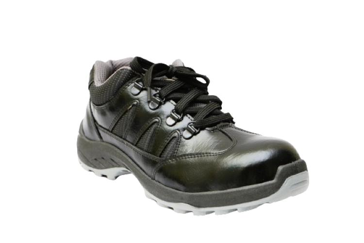 Buy Hillson Swag 1905 Textile Fabric Steel Toe Safety Shoes Black online at  best rates in India | L&T-SuFin
