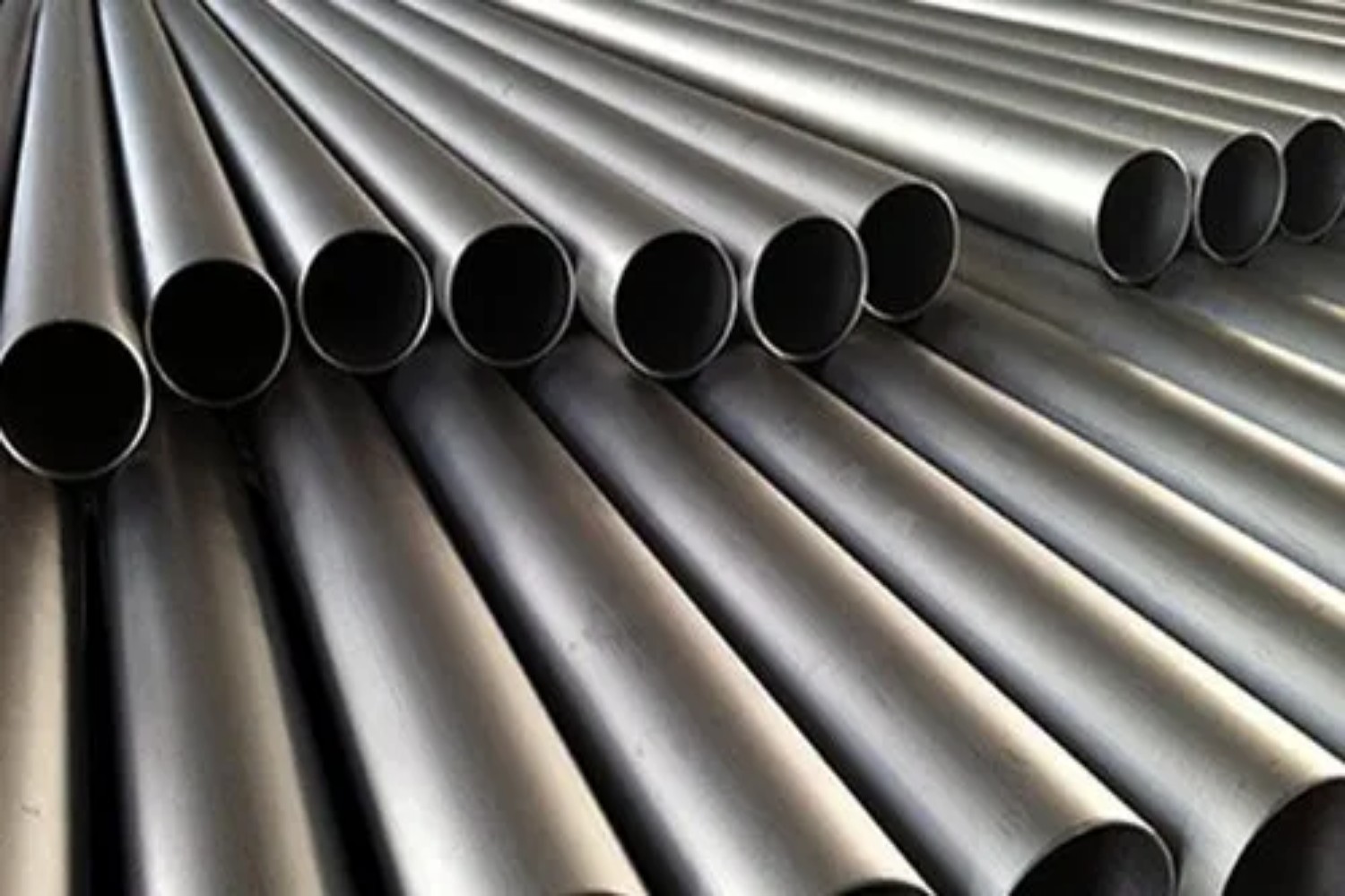 Baoji Grade 2 Seamless Alloy Steel Pipes 114 mm 6 m_0