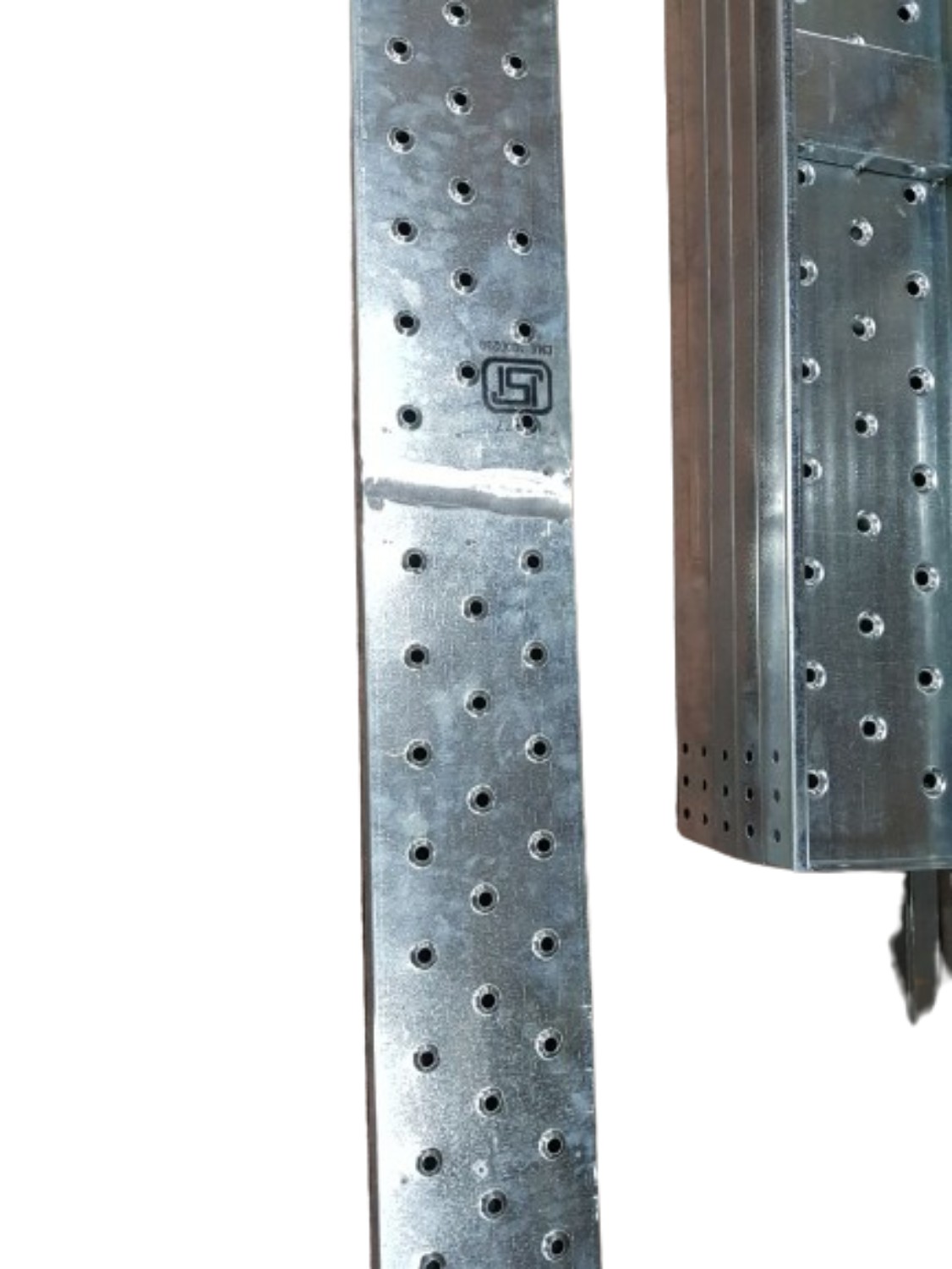 HP-CARBONSHIELD 6000 x 230 sqmm Scaffolding Plank Mild Steel 440 kN 1.6 mm_0