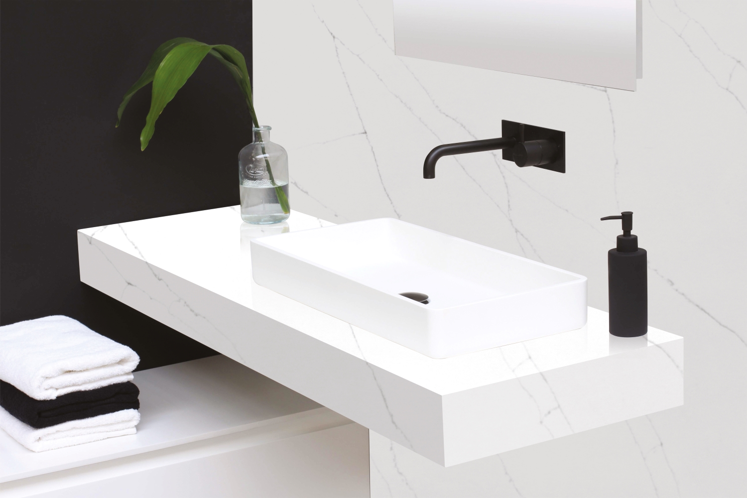 Camrola Himalayan Series Calacatta Maria Grey Leather Finish 3225 x 1625 mm Quartz Stone Slab_1