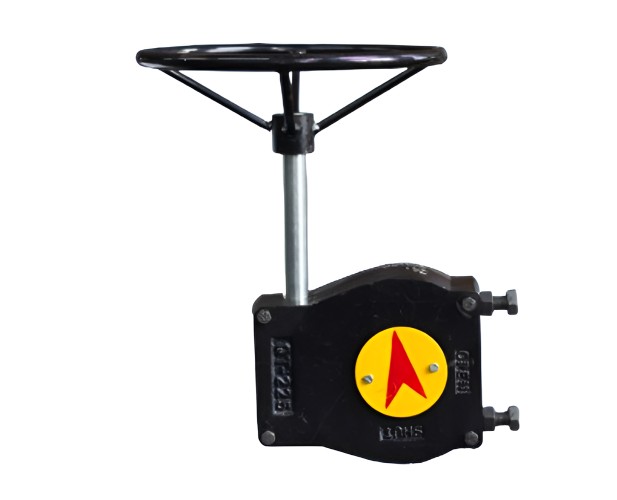 Cair 2 - 110 kW Worm Reduction Gear Box CEA-90/1/S1 300:1 8000 Nm_1