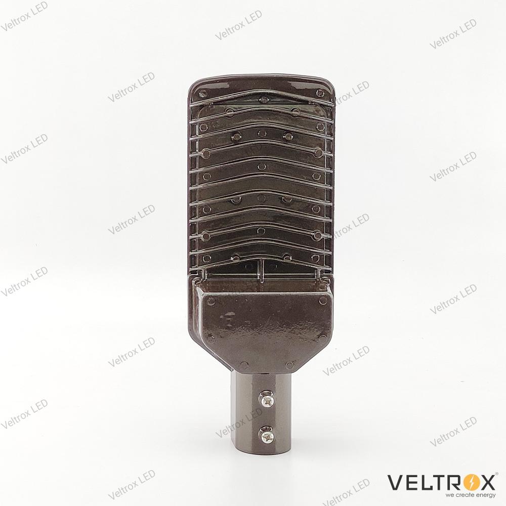 Veltrox 30 W Cool White IP66 10 kV LED Street Lights_2