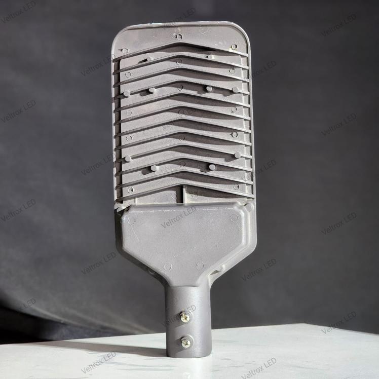 Veltrox 50 W Cool White IP66 10 kV LED Street Lights_4