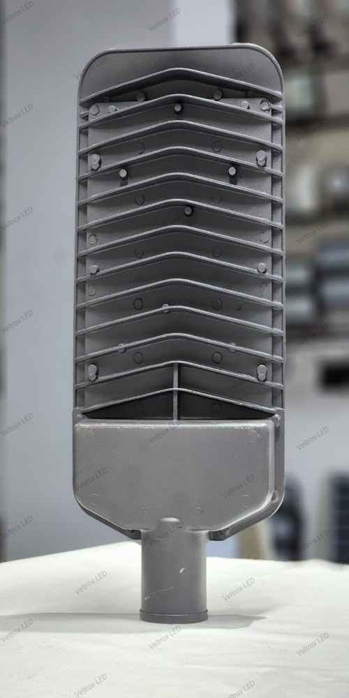 Veltrox 120 W Cool White IP66 10 kV LED Street Lights_2