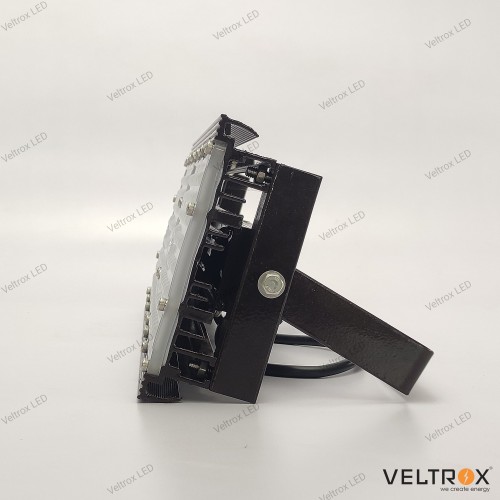 Veltrox 100 W White IP66 10 kV 12000 Lumen VLT-SPT-100-WH LED Flood Lights_2