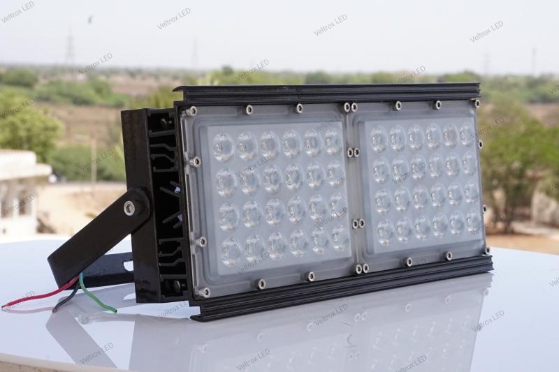 Veltrox 120 W White IP66 10 kV 16800 Lumen VLT-STD-120-WH LED Flood Lights_1