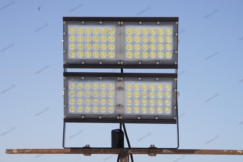 Veltrox 240 W White IP66 10 kV 33600 Lumen VLT-STD-240-WH LED Flood Lights_1