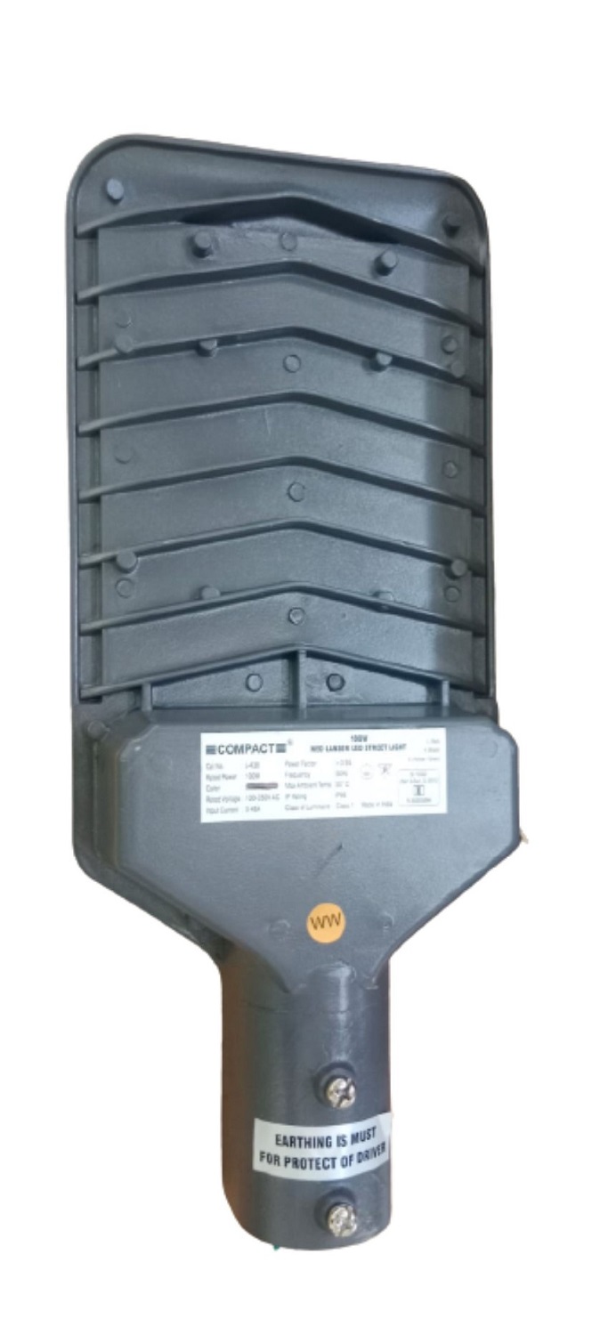 COMPACT 100 W Warm White IP66 6 kV LED Street Lights_1