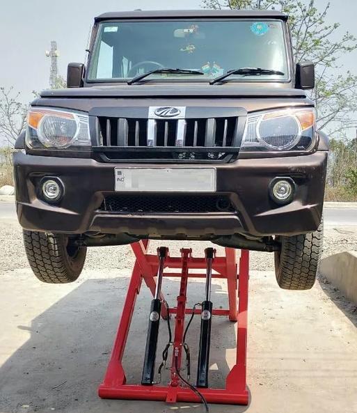 Bharat Hydraulic Mild Steel Max 4 ton Car Washing Lift_1